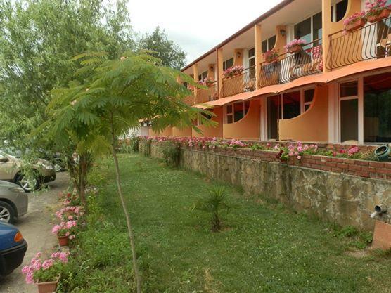 Hotel Surf Primorsko Zewnętrze zdjęcie
