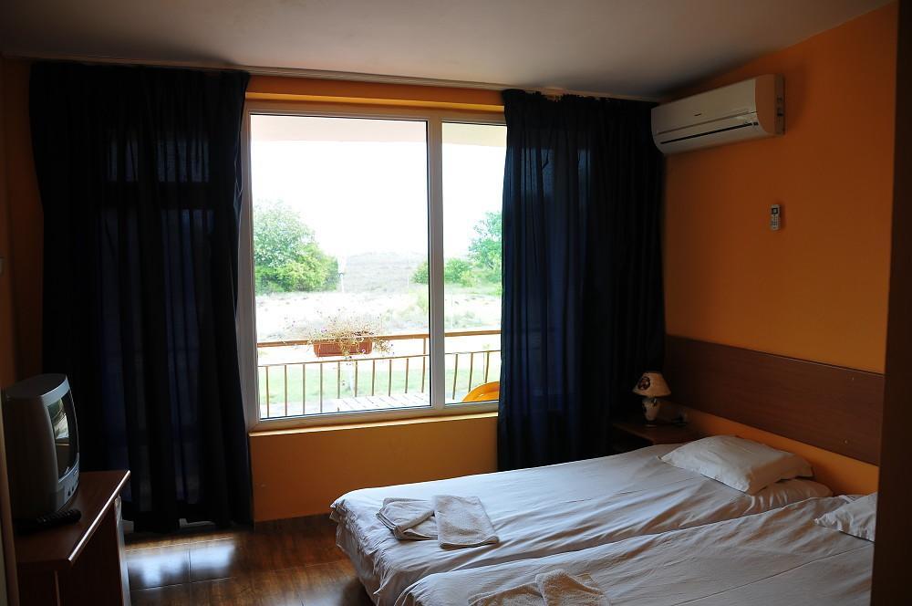Hotel Surf Primorsko Zewnętrze zdjęcie