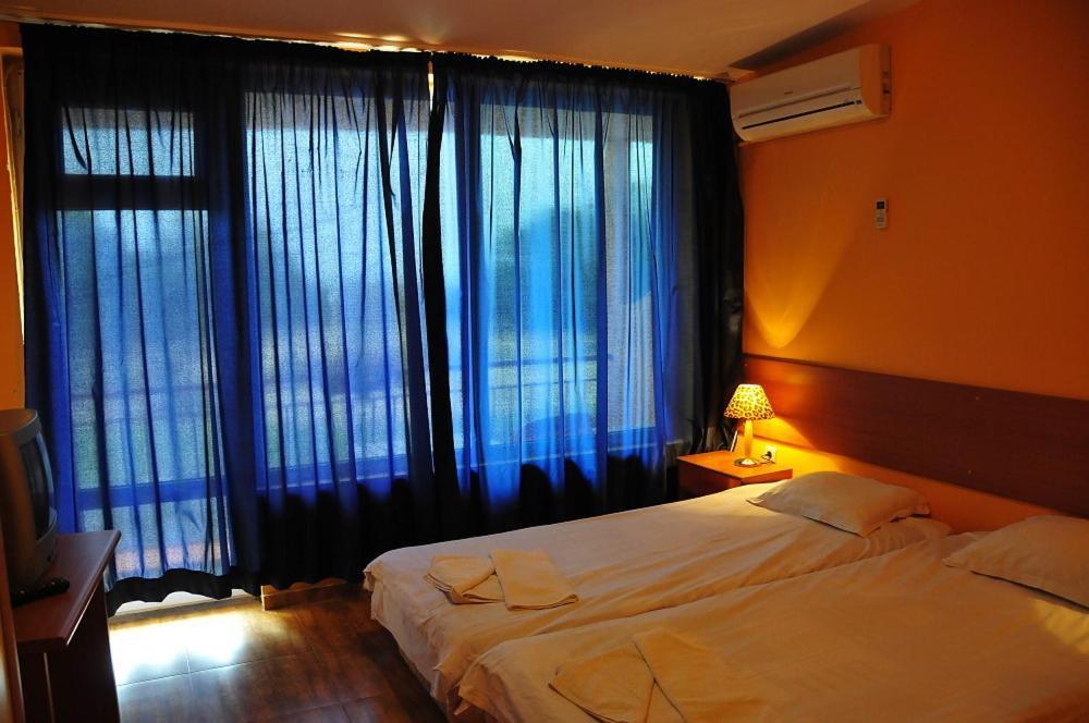Hotel Surf Primorsko Pokój zdjęcie